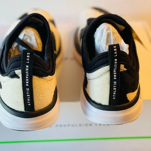 NIB APL WOMENS TECHLOOM PHANTOM BLACK/WHITE ICONIC CALF HAIR SNEAKER SZ 7.5 - Picture 11 of 14